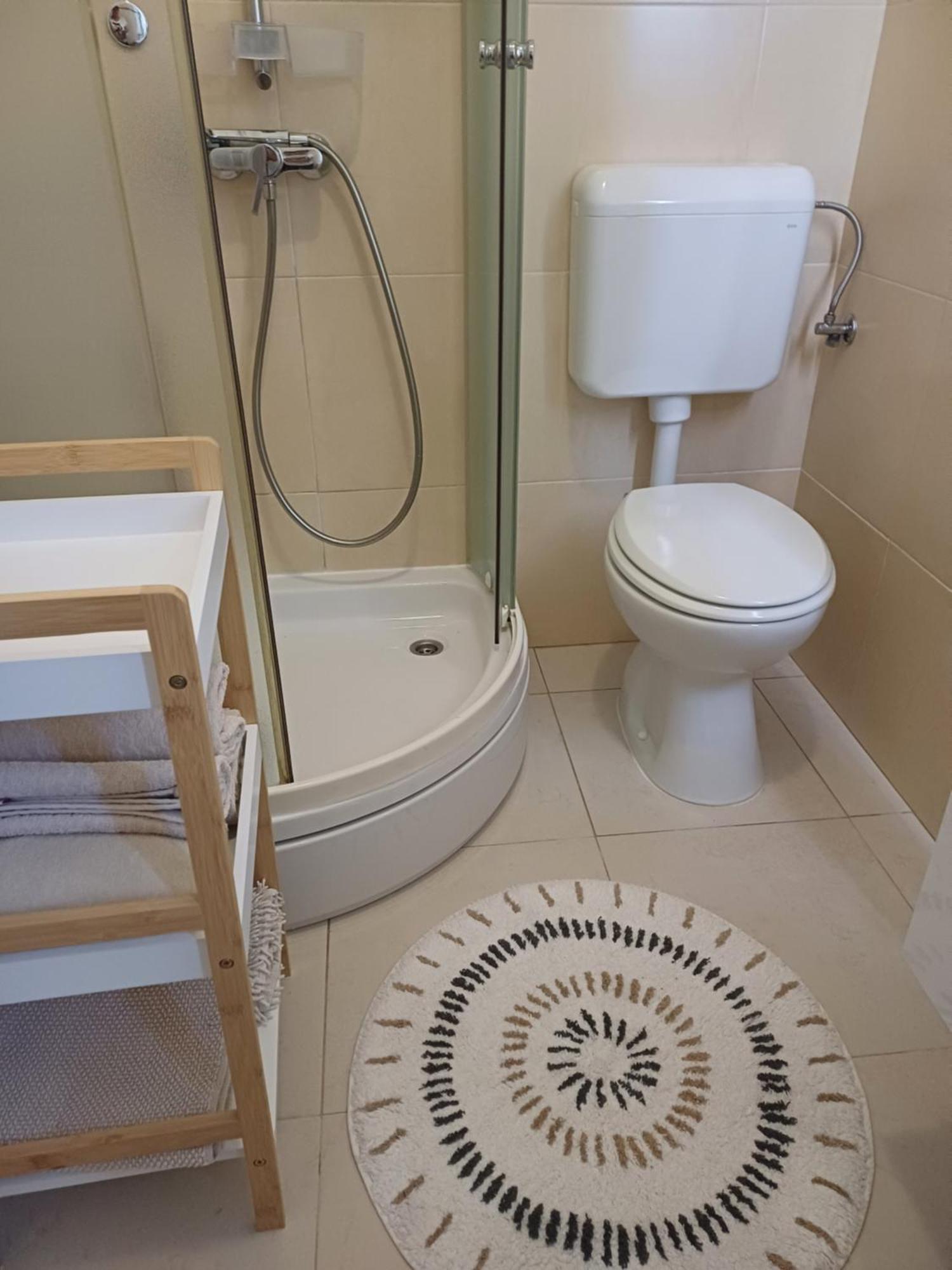 Apartment Zdenka - 100 M From The Beach أوباتيا المظهر الخارجي الصورة